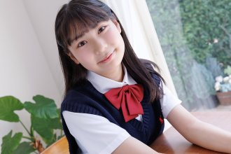 p_yuina-n_st2_01_016.jpg