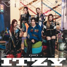 20260331.1749.1 ITZY Voltage (2022) (FLAC) (H15M0K0QVXMXH8) cover.jpg