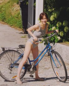 Maeda Atsuko (6).jpg