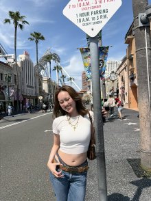 HKxKHBHaQAApBfC.jpg