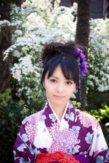 aino-kishi-kimono-xcity-gi-04.jpg