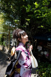 aino-kishi-kimono-xcity-gi-11.jpg