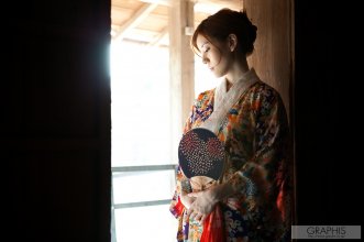 yuria_ashina-kimono-gi-04.jpg
