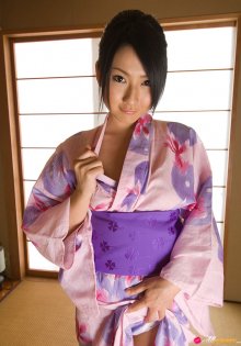 allgravure-megumi-haruka-kimono-queen-01.jpg