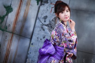 Song-Jina-Kimono-14.jpg