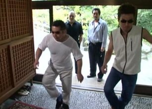 HAVD-183 Take off shoes.jpg