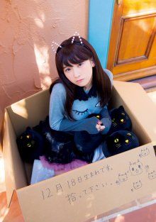 idol_bigger_3_02 (1).jpg