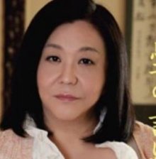 Masako Aida emav088.jpg Masako Aida emav088.jpg