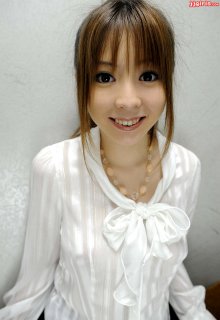 hitomi-mochida-10.jpg