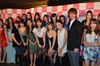 HoneySaaya03.jpg