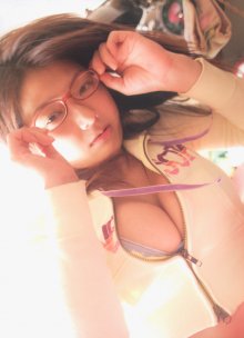 sm_hitomi_aizawa_pb006.jpg