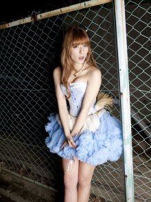 suzannu2pho18.jpg