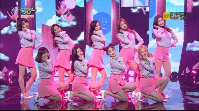 20170402.2035.3 gugudan - A Girl Like Me (Music Bank 2017.03.31) (JPOP.ru).jpg