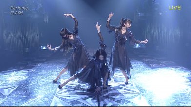 20170403.0228.1 Perfume - Flash (NTV Best Artist 2016.11.29) (JPOP.ru).jpg